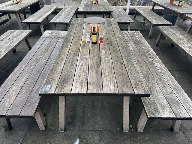 Hutten - houten terrasset tafel met 2 banken - afbeelding 2 van  6