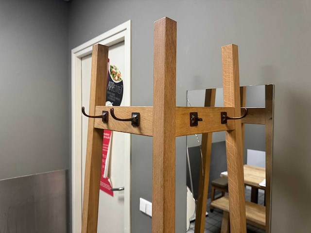 Hutten - kapstok - afbeelding 2 van  2