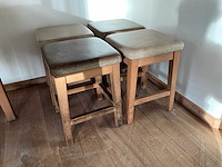 Hutten - kruk (4x) - afbeelding 3 van  5