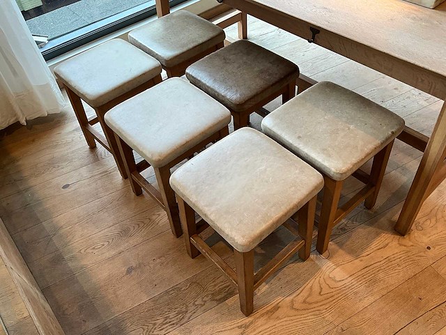 Hutten - kruk (6x) - afbeelding 1 van  3