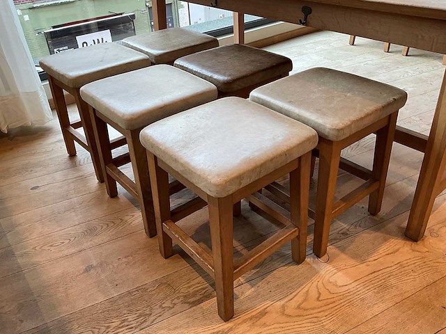 Hutten - kruk (6x) - afbeelding 2 van  3