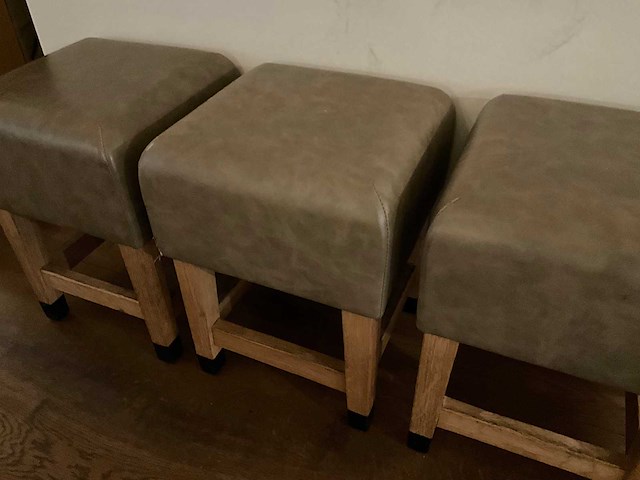 Hutten - kruk met lederen zitting (3x) - afbeelding 4 van  4