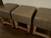 Hutten - kruk met lederen zitting (3x) - afbeelding 4 van  4