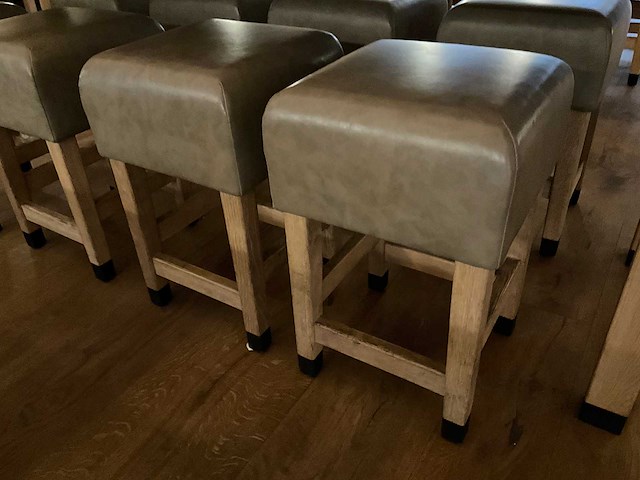 Hutten - kruk met lederen zitting (4x) - afbeelding 2 van  3