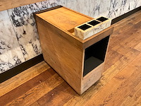 Hutten - mobiel houten servicemeubel - afbeelding 4 van  4