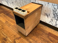 Hutten - mobiel houten servicemeubel - afbeelding 1 van  5