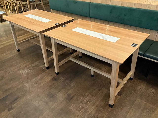 Hutten - restauranttafel (2x) - afbeelding 1 van  6