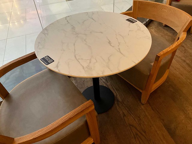 Hutten - restauranttafel (3x) - afbeelding 5 van  5