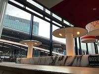 Hutten - restauranttafel met 6 lage krukken - afbeelding 6 van  6