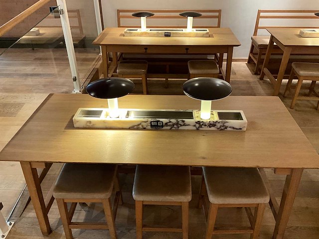 Hutten - restauranttafel met marmeren opbouw en verlichting (2x) - afbeelding 3 van  3