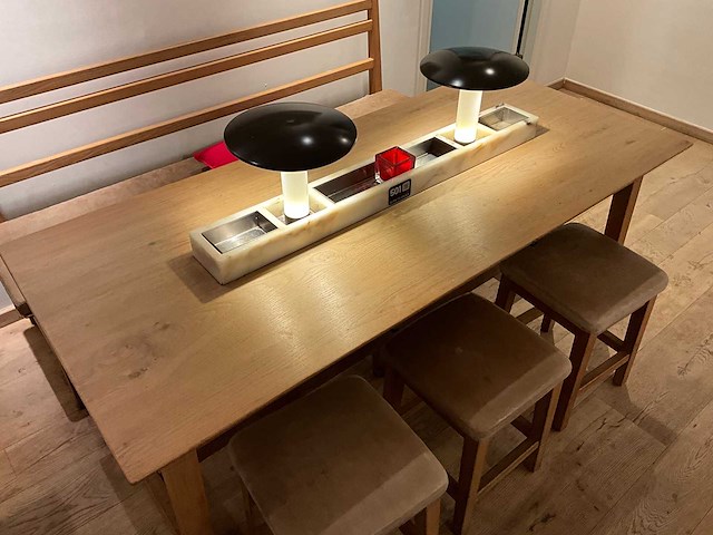 Hutten - restauranttafel met marmeren opbouw en verlichting (2x) - afbeelding 4 van  6