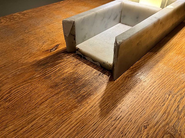 Hutten - set van halfhoge tafels (2x), banken (2x) & krukken (5x) - afbeelding 8 van  8