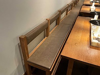 Hutten - set van halfhoge tafels (2x), banken (2x) & krukken (5x) - afbeelding 5 van  10