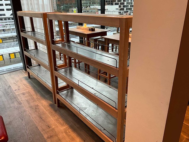 Hutten - stellingkast - afbeelding 4 van  4