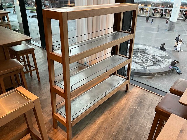 Hutten - stellingkast - afbeelding 1 van  4