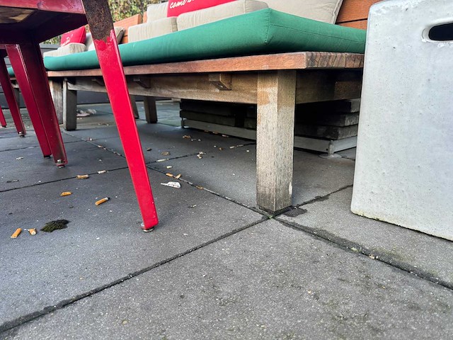 Hutten - terrasbank met kussens - afbeelding 4 van  4