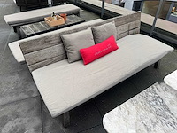 Hutten - terrasbank met kussens - afbeelding 1 van  5