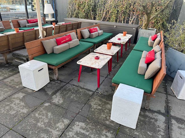 Hutten - terrasset 2 banken met 2 marmeren tafels - afbeelding 1 van  6