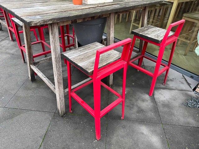 Hutten - terrasset bartafel met 5 krukken - afbeelding 4 van  7