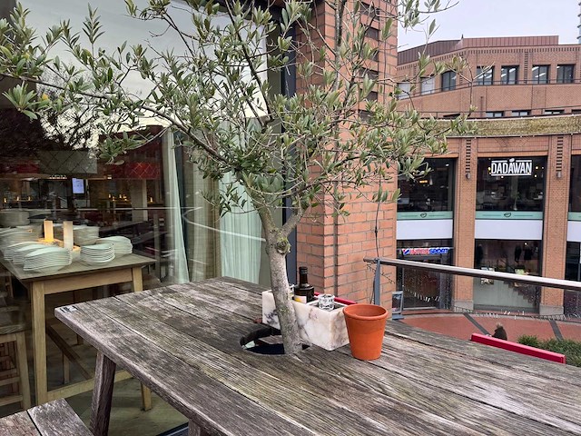 Hutten - terrasset bartafel met 5 krukken - afbeelding 6 van  7