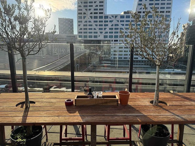 Hutten - terrasset bartafel met 8 krukken - afbeelding 9 van  9