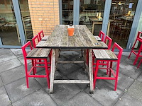 Hutten - terrasset bartafel met planten en 6 krukken - afbeelding 3 van  7