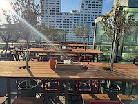 Hutten - terrasset bartafel met planten en 8 krukken - afbeelding 7 van  13