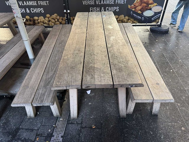 Hutten - terrasset houten tafel met 2 banken - afbeelding 2 van  6