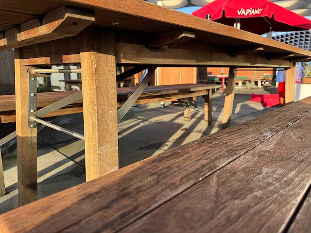 Hutten - terrasset tafel met 2 banken - afbeelding 7 van  8