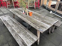 Hutten - terrastafel met boom - afbeelding 6 van  6