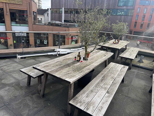 Hutten - terrastafel met boomgat (2x) - afbeelding 2 van  3