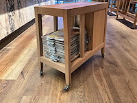 Hutten - verrijdbaar houten servicemeubel - afbeelding 2 van  4