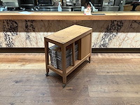 Hutten - verrijdbaar houten servicemeubel - afbeelding 1 van  4