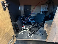 Hutten - welkomstbalie met kassasysteem - afbeelding 4 van  16