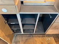 Hutten - welkomstbalie met kassasysteem - afbeelding 7 van  16