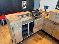 Hutten - welkomstbalie met kassasysteem - afbeelding 14 van  16