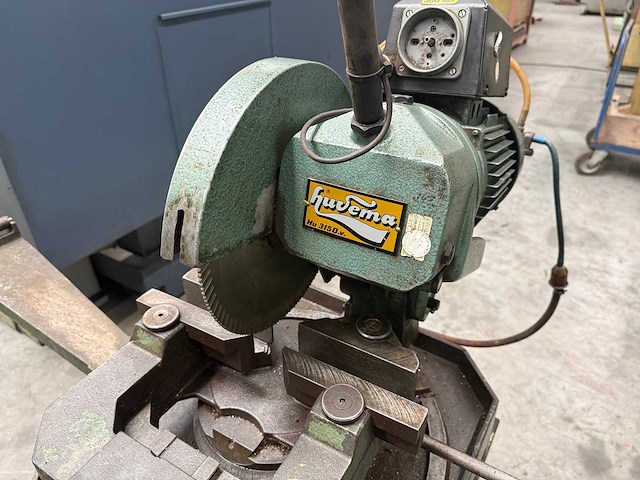 Huvema - 1993 - hu 315 d.v - afkortcirkelzaagmachine - afbeelding 4 van  7