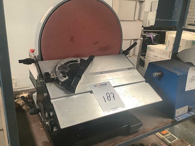 Huvema - 2003 - hu 305 bds - schijfschuurmachine - afbeelding 1 van  3