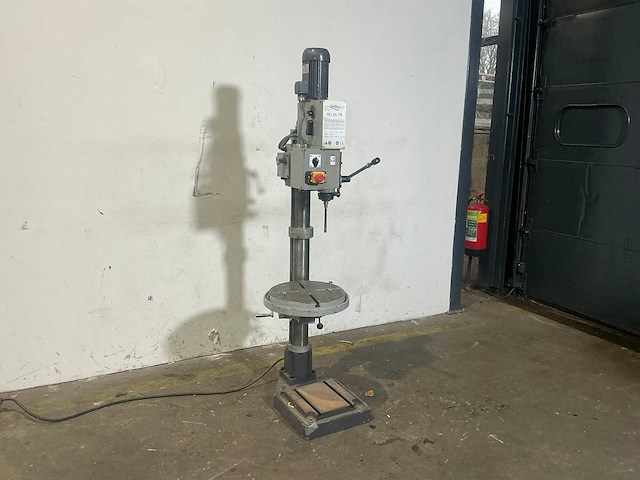 Huvema - 2005 - hu 25 tk - kolomboormachine - afbeelding 2 van  9