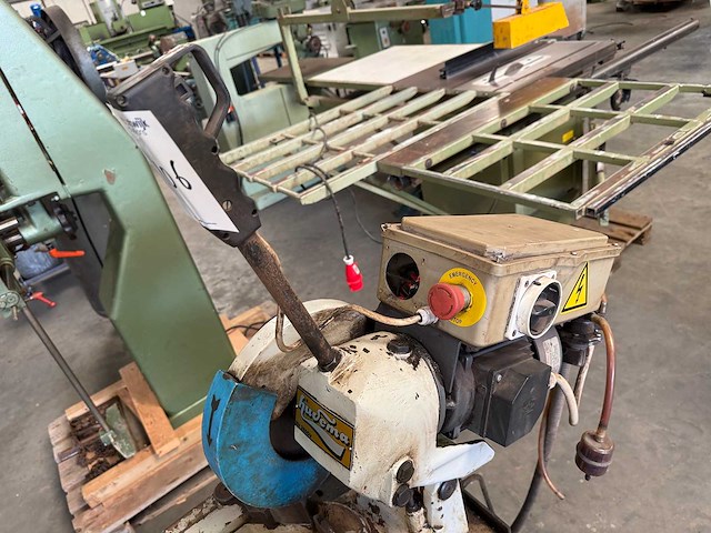 Huvema - 2006 - hu 250 dv - cirkelzaagmachine metaal - afbeelding 4 van  5