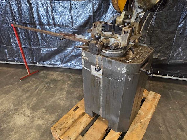 Huvema - hu - afkortcirkelzaagmachine - afbeelding 2 van  7