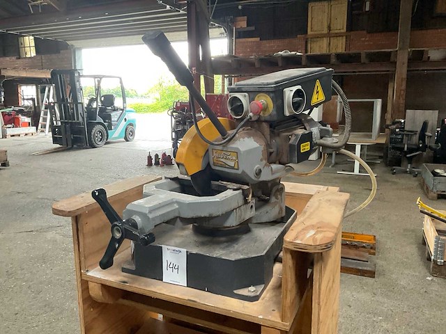 Huvema - hu 250 - afkortcirkelzaagmachine - afbeelding 1 van  4