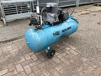 Huvema 200-400 zuigercompressor - afbeelding 5 van  8
