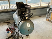 Huvema ab-300-650 zuigercompressor - afbeelding 1 van  6