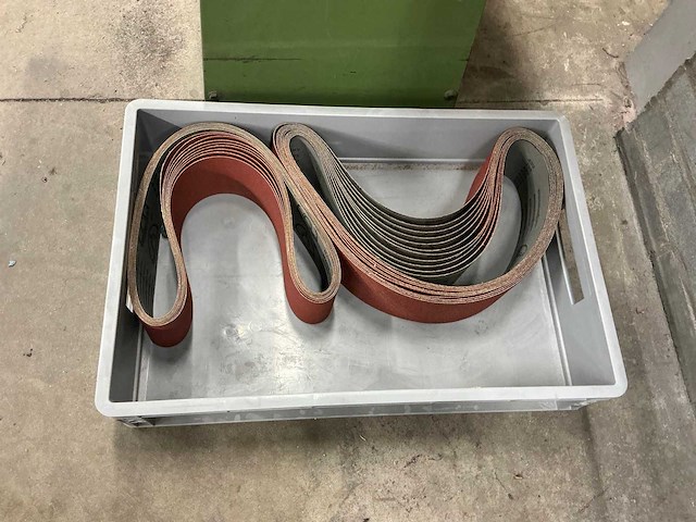 Huvema bandschuurmachine - afbeelding 6 van  6