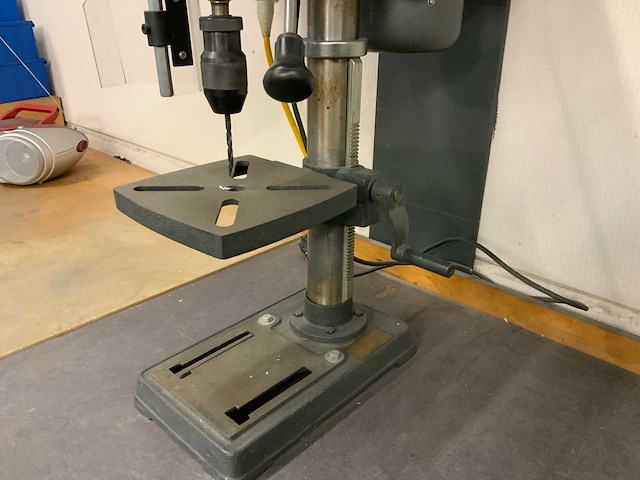 Huvema hu 13 profi tafelboormachine - afbeelding 5 van  7