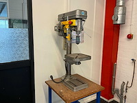 Huvema hu-16 profi kolomboormachine op onderstel - afbeelding 1 van  8