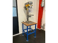 Huvema hu-16 profi kolomboormachine op onderstel - afbeelding 2 van  8