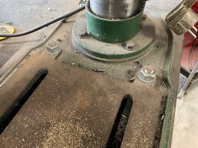 Huvema hu 16 tafelboormachine - afbeelding 4 van  4