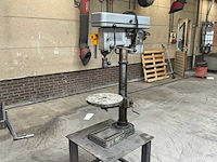 Huvema hu 16 tafelboormachine - afbeelding 1 van  7
